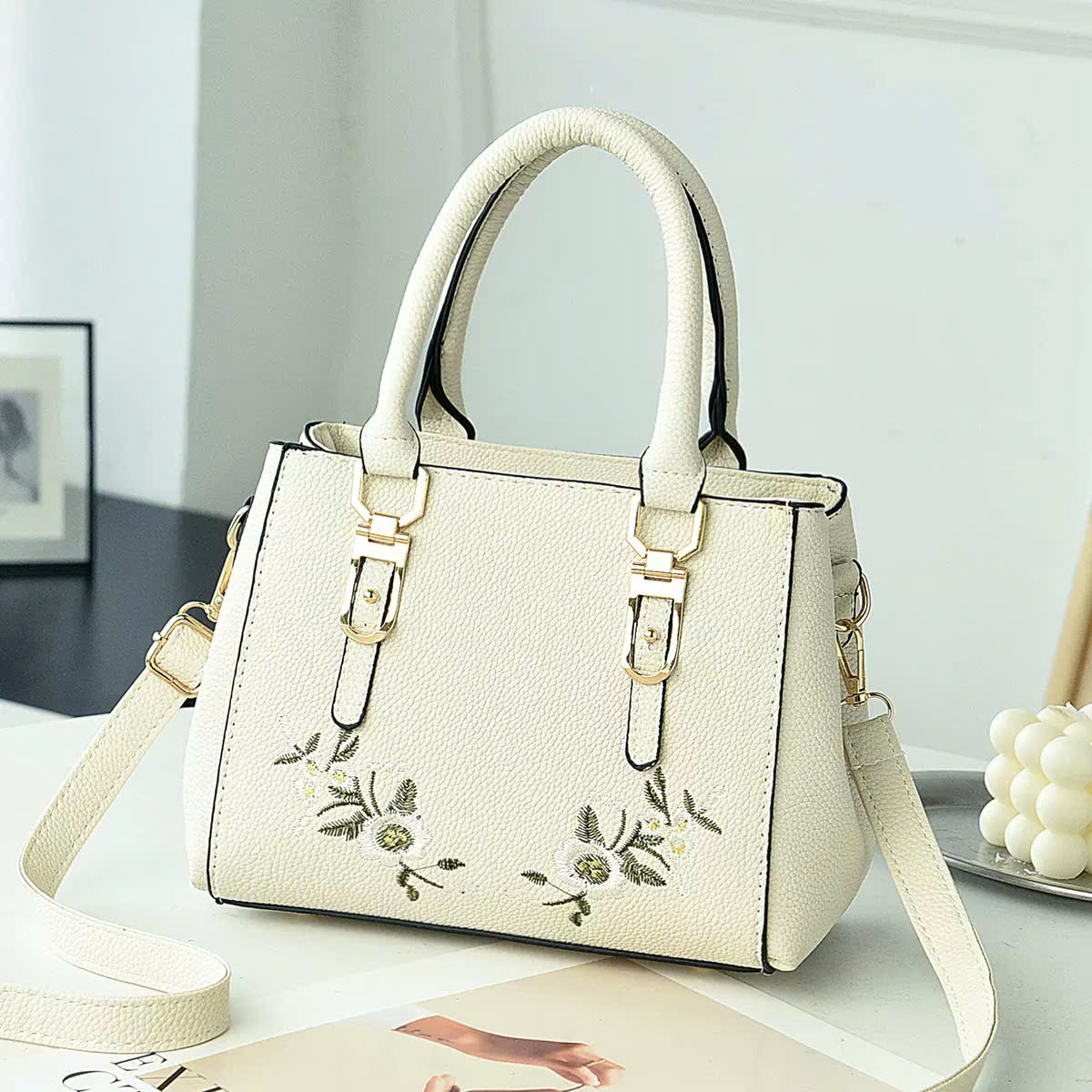 Túi đeo chéo đơn thiết kế mới 2025