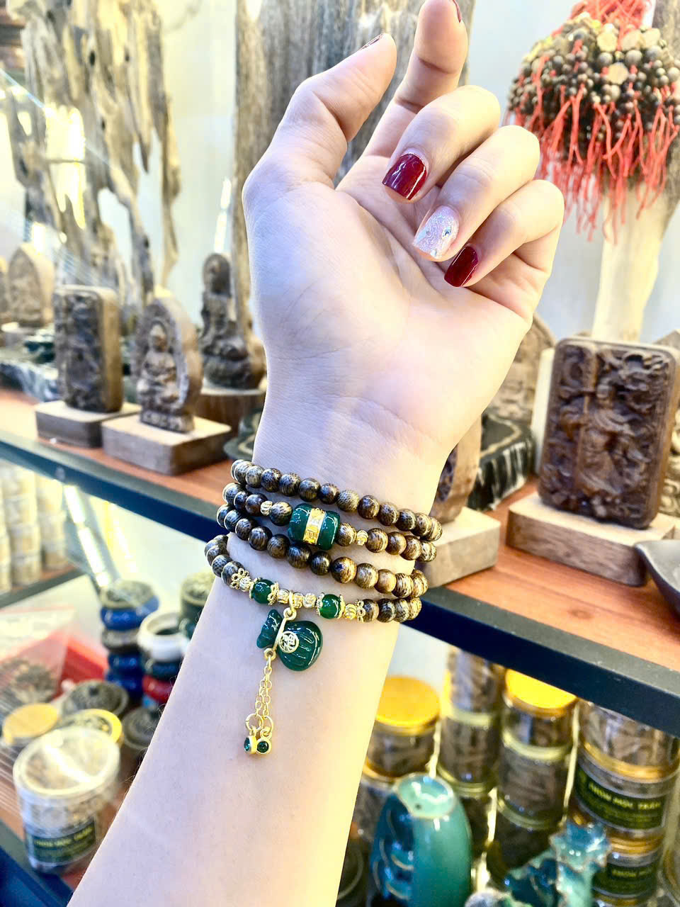 Vòng trầm aloura 03