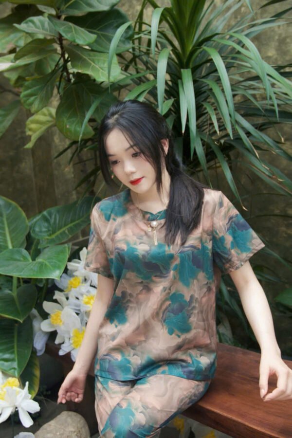 Golden Lotus Leaf Silk Set- Bộ Lụa Lá Sen Vàng - Image 3